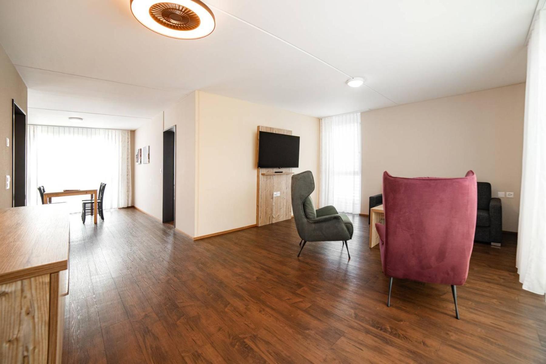 Wohntel - Wohnen Wie Im Hotel Sevelen Exteriör bild
